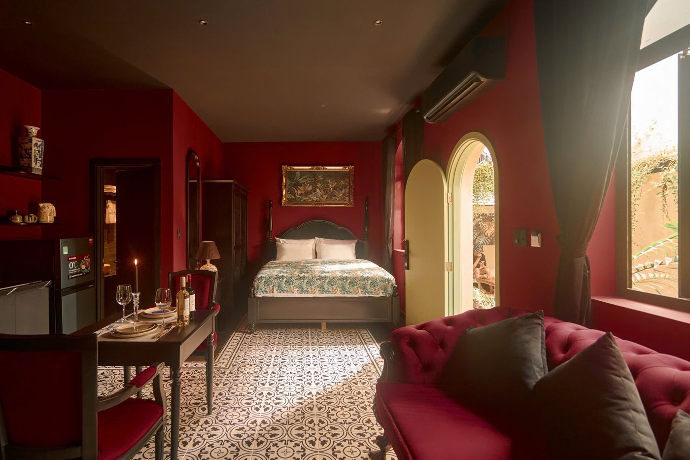 Deluxe King Garden View room Rosee at G'Villa Thao Dien