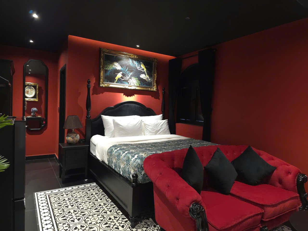 Superior King room Sovair at G'Villa Thao Dien